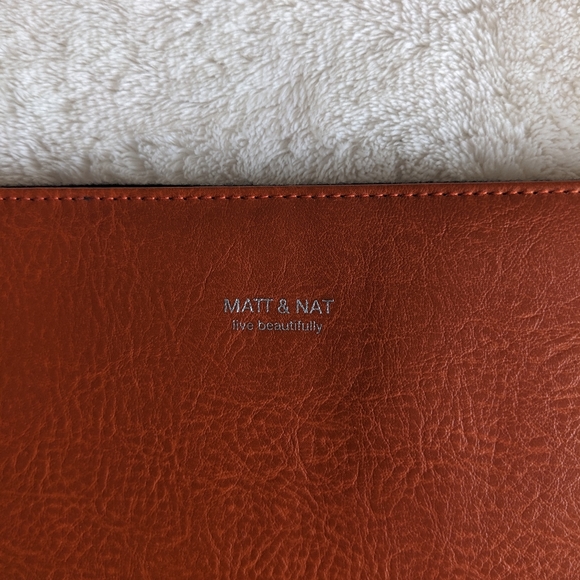 Matt & Nat vegan leather sleeve, cover, holder - Picture 7 of 8